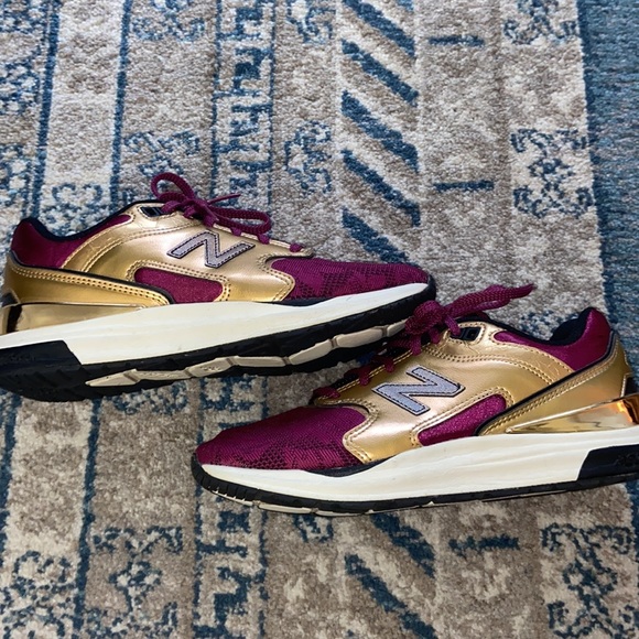 New Balance 1550 Sneakers - Picture 8 of 8